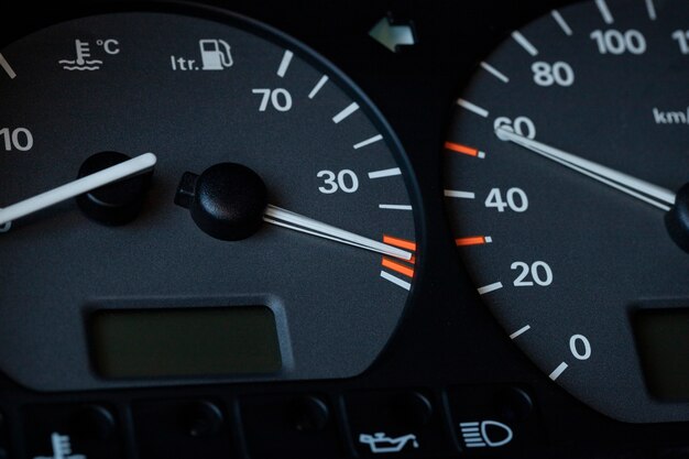 Optymalizacja zużycia paliwa – efektywne strategie dla kierowców